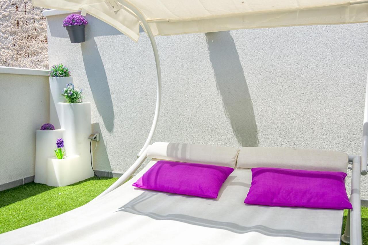 Atico Con Terraza Ac 1Hab En El Centro Y Piscina Comunitaria Διαμέρισμα Μάλαγα Εξωτερικό φωτογραφία