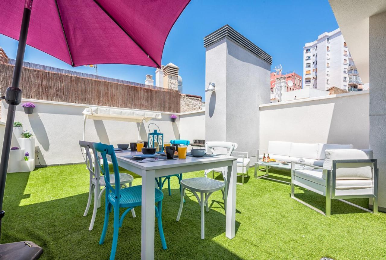 Atico Con Terraza Ac 1Hab En El Centro Y Piscina Comunitaria Διαμέρισμα Μάλαγα Εξωτερικό φωτογραφία