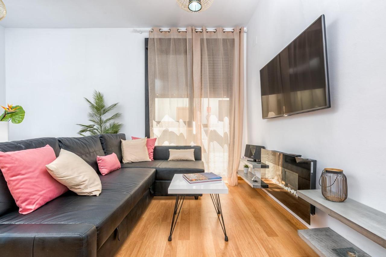 Atico Con Terraza Ac 1Hab En El Centro Y Piscina Comunitaria Διαμέρισμα Μάλαγα Εξωτερικό φωτογραφία