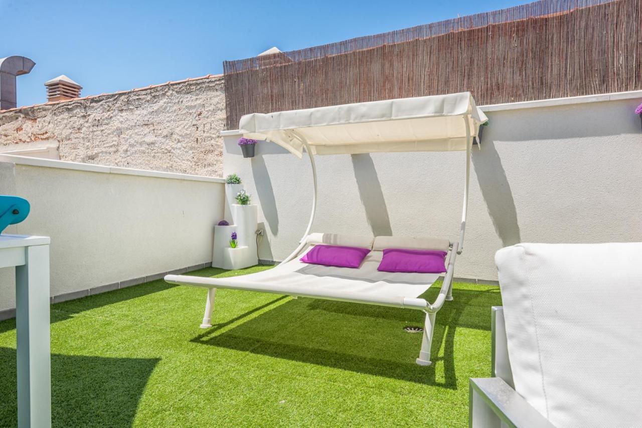 Atico Con Terraza Ac 1Hab En El Centro Y Piscina Comunitaria Διαμέρισμα Μάλαγα Εξωτερικό φωτογραφία