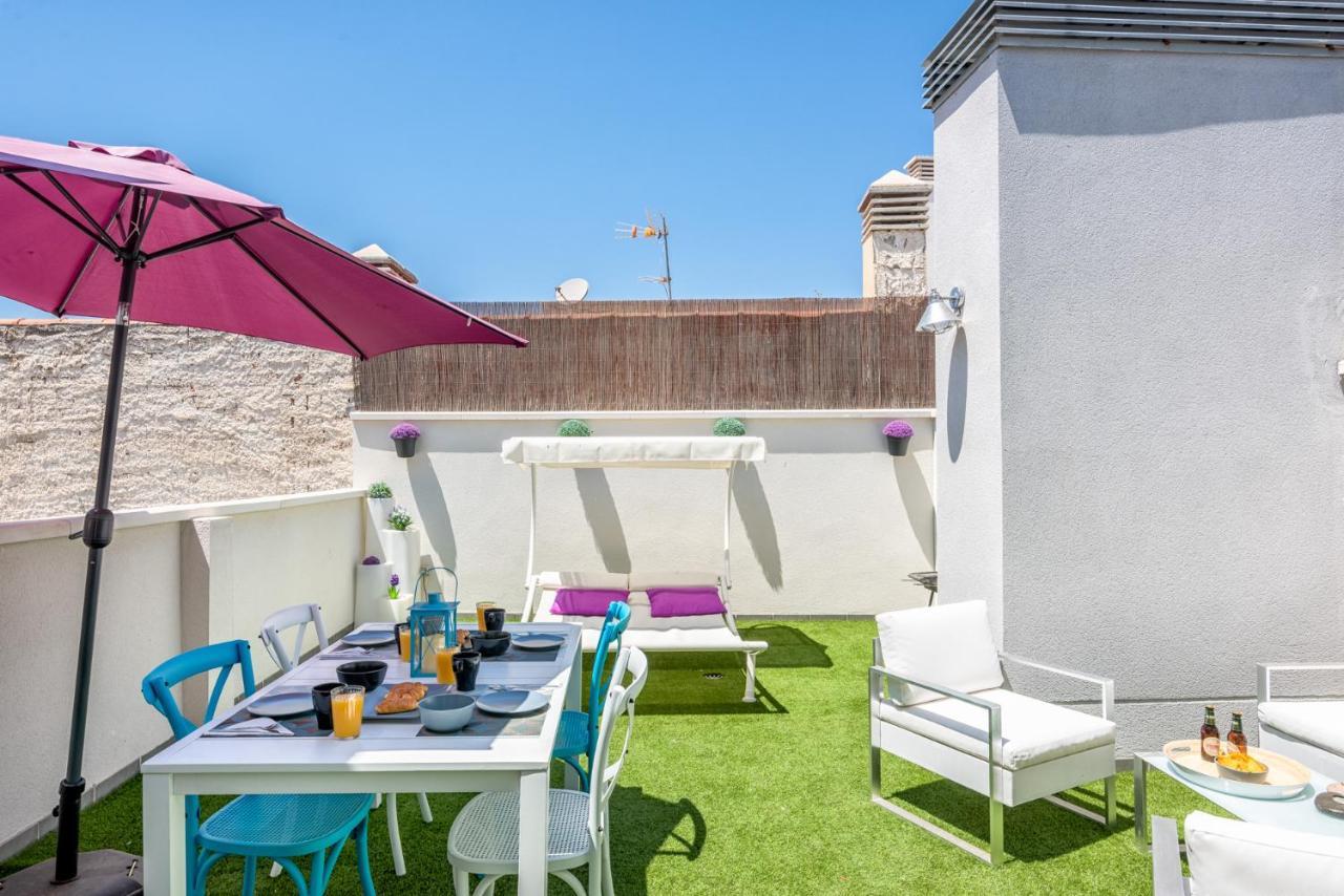 Atico Con Terraza Ac 1Hab En El Centro Y Piscina Comunitaria Διαμέρισμα Μάλαγα Εξωτερικό φωτογραφία
