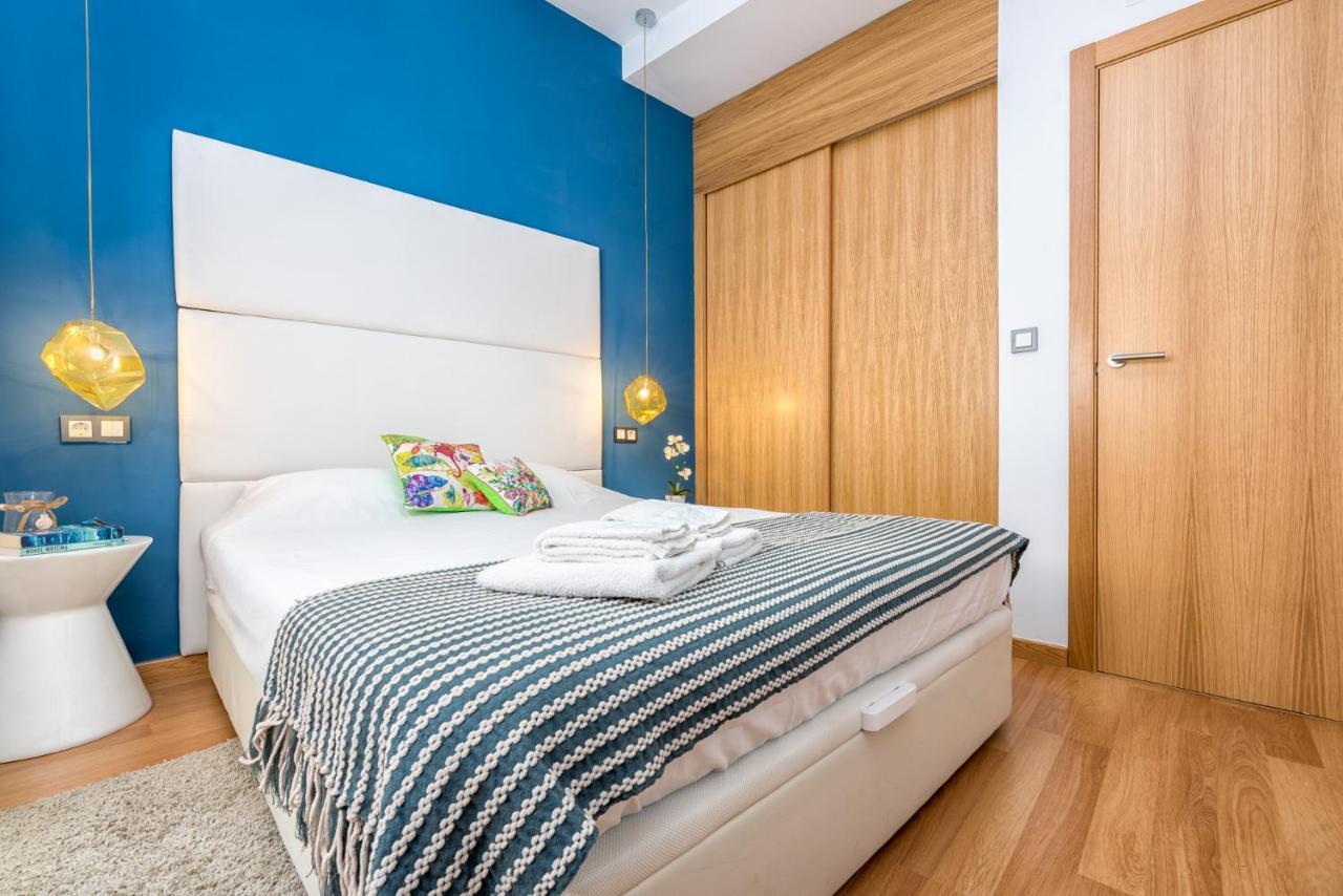 Atico Con Terraza Ac 1Hab En El Centro Y Piscina Comunitaria Διαμέρισμα Μάλαγα Εξωτερικό φωτογραφία